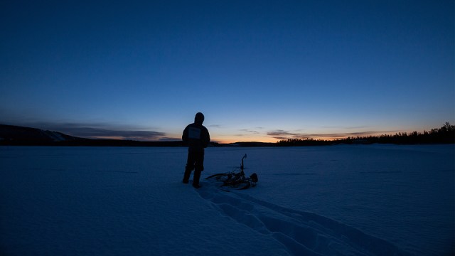 watching the sunset at the frozen lake. clear sky, big chance for me to witness the northern lights!