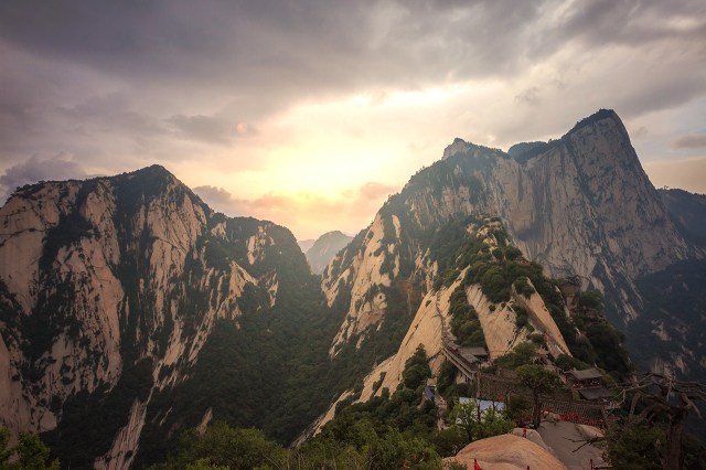 early morning. macam dalam movie Avatar daaa...