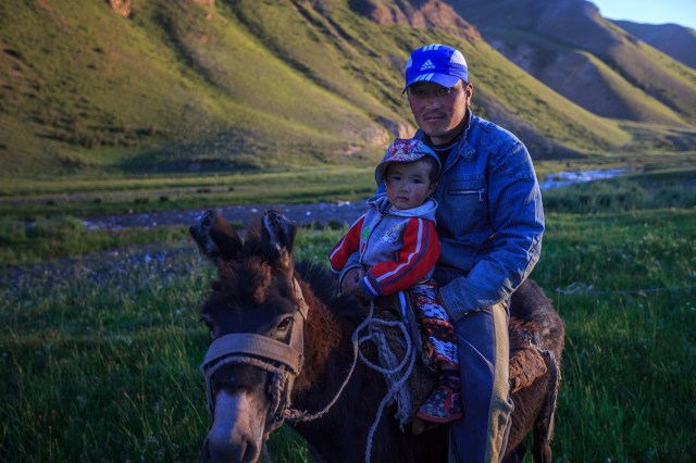A Kyrgyz mountain man, lord of the taigans
